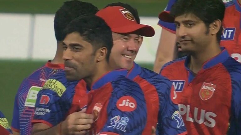 Happy ending: Ricky Ponting hugs Shashank Singh, overcomes anger over fielding mistakes