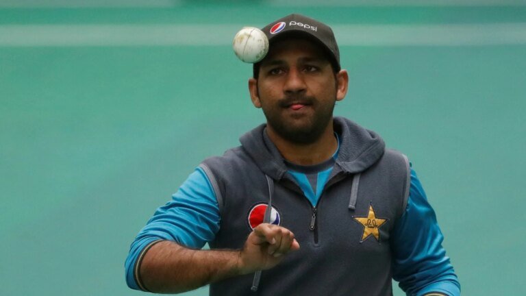 Sarfaraz Ahmed appointed red-ball head coach of Pak cricket ahead of Bangladesh series
