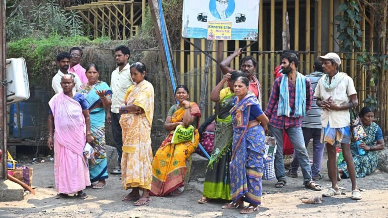 The workers are urging the officials to provide basic amenities at Benz Circle