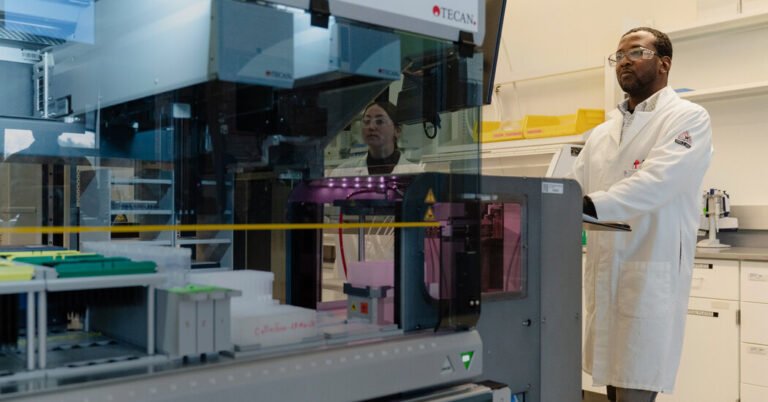 US factories lag behind in adopting artificial intelligence This drugmaker is an exception.