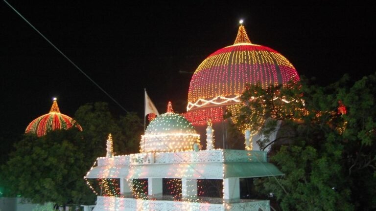The Urs-e-Sharif of Hazrat Banda Nawaz will begin at Kalaburagi on May 3