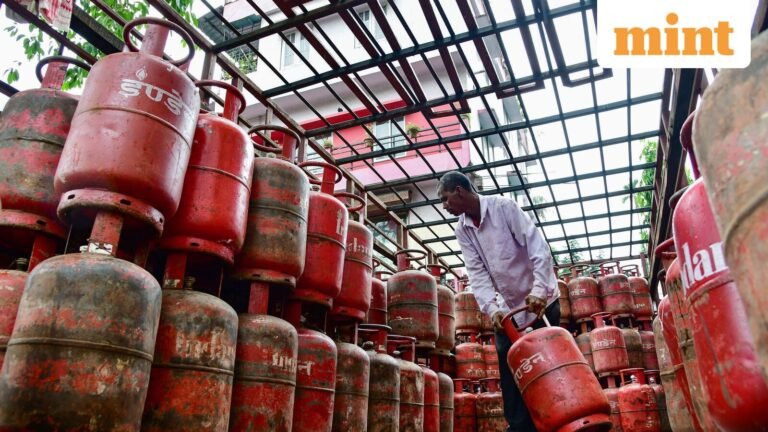LPG cylinder rates May 17: Check domestic and commercial gas prices in Delhi, Mumbai, Bengaluru today | Today’s news