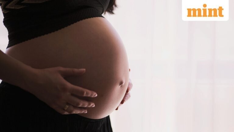 A mother who gave birth to twins at 60 shares her story of grief, survival and motherhood | Today’s news