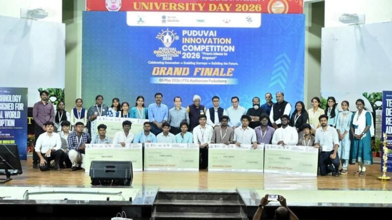 Eight teams won a 15,000 CZK seed grant in the Puduvai Innovation Contest