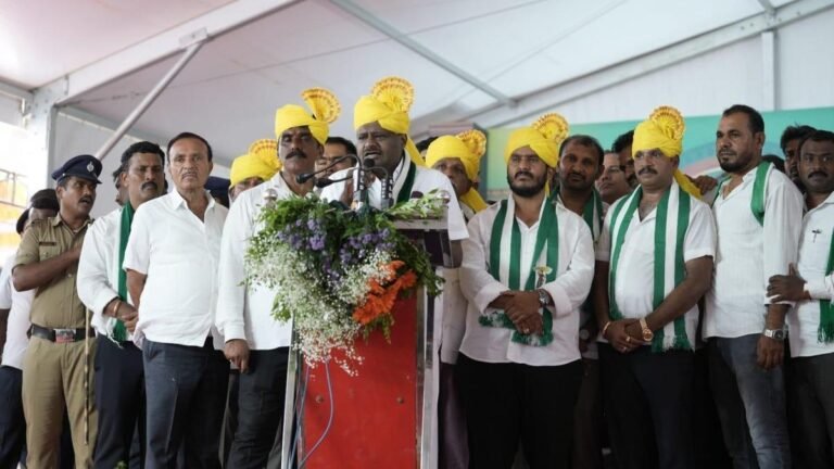 JD(S) leader HD Kumaraswamy hits out at the Congress for his criticism of the fuel price hike
