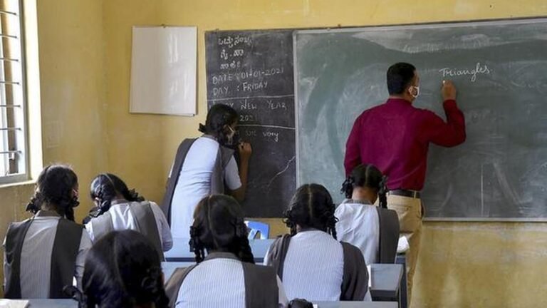 Private schools are protesting the extension of the RTE Act up to class 10 for SC/ST students without changes