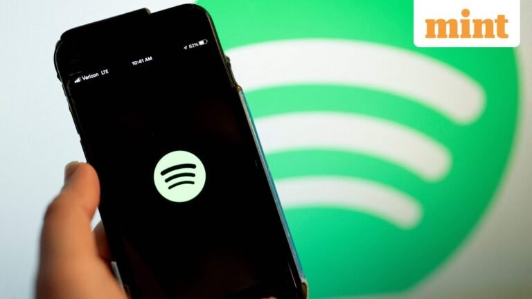 Spotify outage disrupts US streaming as thousands report app crashes | Today’s news