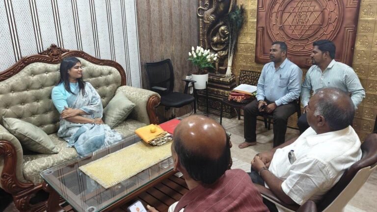 TVK MLA Kanimozhi’s meeting with Coimbatore corporation officials at ‘astrology office’ sparks outrage
