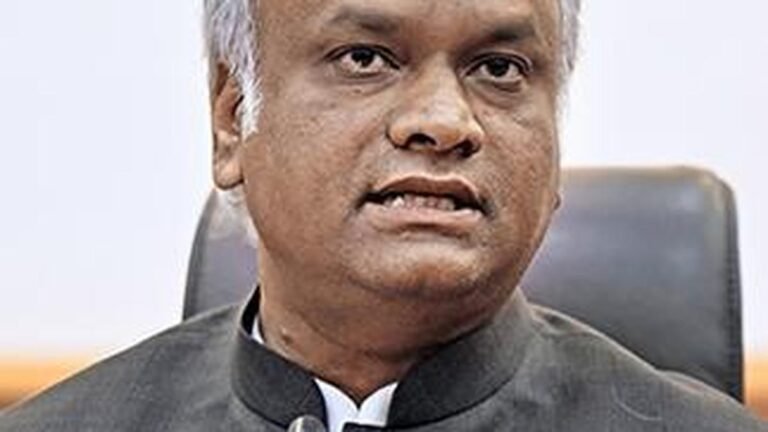 RDPR Minister launches ‘Kalaburagi Zoo’ logo.
