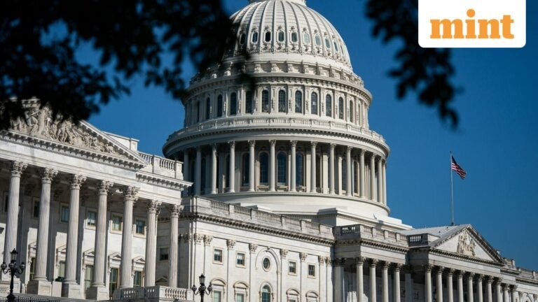 US Capitol police officers challenge Trump administration’s $1.8 billion fund amid fears Jan. 6 rioters could receive payouts | Today’s news