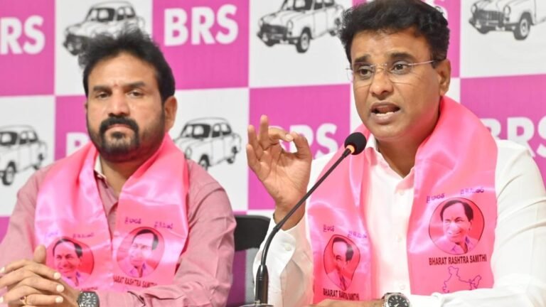 Cheating people in the name of “praja paalana, pragathi nivedika” at: BRS