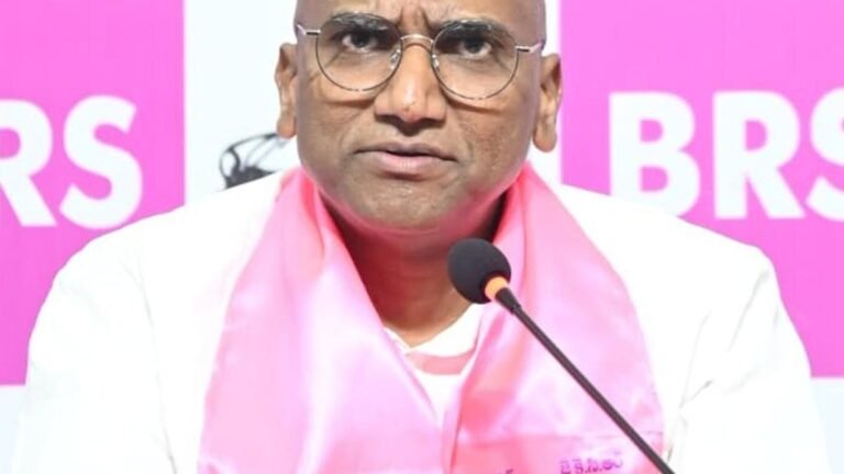 BRS leader Praveen Kumar demands SIT probe into policewomen in POCSO case against Bandi’s son Sanjay