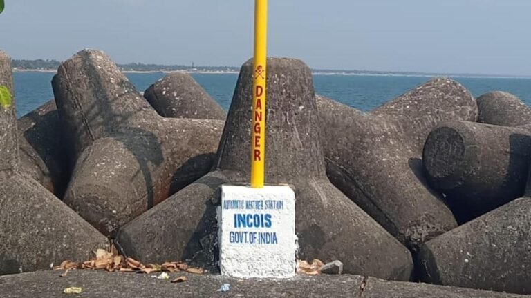 INCOIS expands coastal flood monitoring to deal with ‘Kallakkadal’ surges.