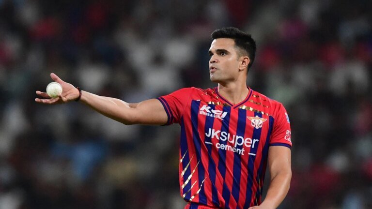 Arjun Tendulkar makes father Sachin proud in LSG debut. Master pers rare message for son