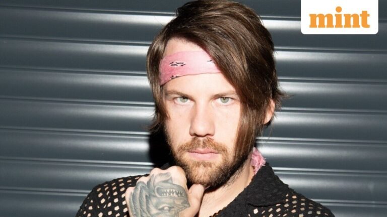Beartooth frontman Caleb Shomo comes out as ‘proudly gay’ after months of speculation | Today’s news