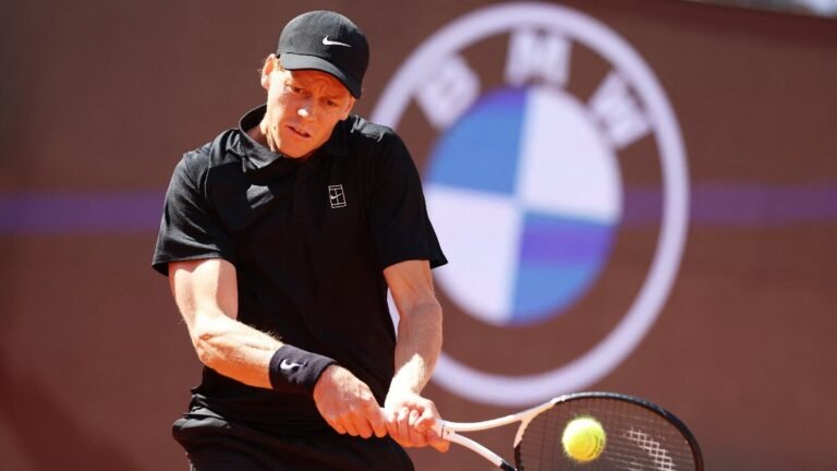 25-0: Jannik Sinner continues to cook ahead of the French Open with another historic feat