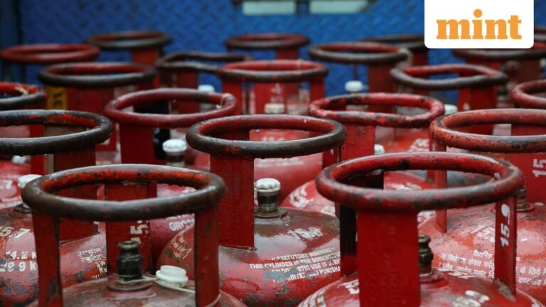 LPG cylinder rates on May 31: Here’s how much domestic and commercial gas costs today in Delhi, Mumbai and Bengaluru | Today’s news