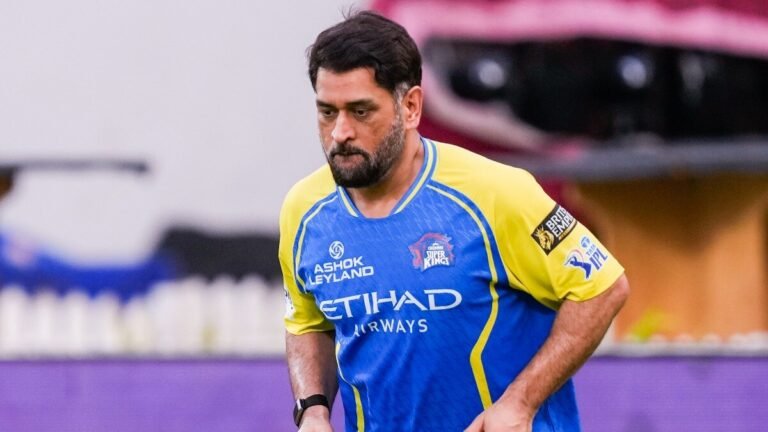 Why MS Dhoni is not staying places in IPL 2026? Michael Hussey reveals