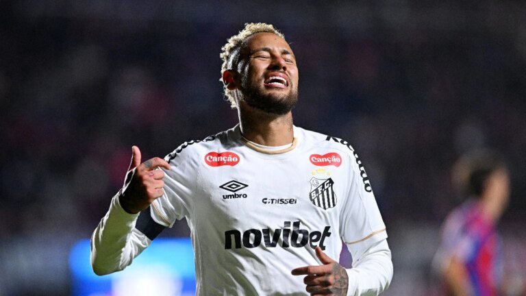 Neymar accused of assaulting Santos teammate after violent training clash