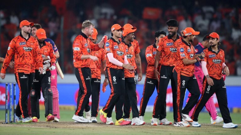 IPL 2026: Sunrisers Hyderabad punish sloppy PBKS to top the table