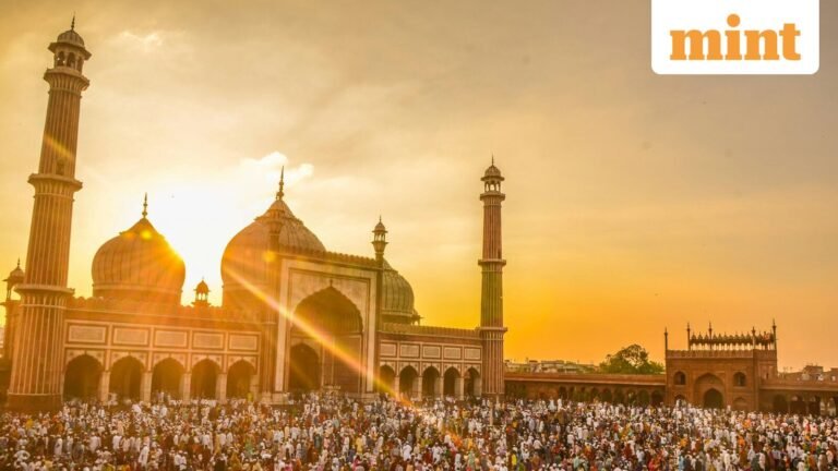 How is Bakrid different from Eid-al Fitr? From Moon Sighting to Meaning – All About 2 Major Muslim Holidays | Today’s news