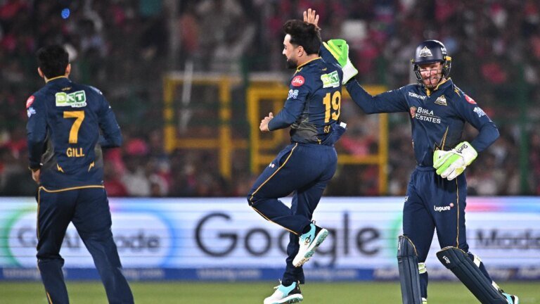 Gujarat Titans tighten their grip on the playoffs as Rajasthan Royals continue to slide