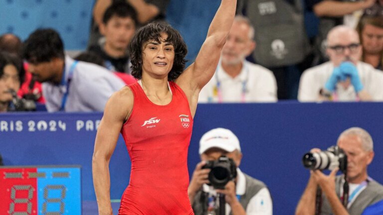 Vinesh Phogat refuses to bow to WFI, shares cryptic tweet