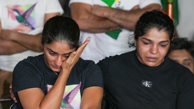 Sakshee Malikkh rallies behind Vinesh Phogat: Don’t block a mother’s right to compete