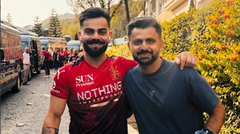 Virat Kohli meets 2008 U19 World Cup teammate daughter ahead of IPL 2026 final