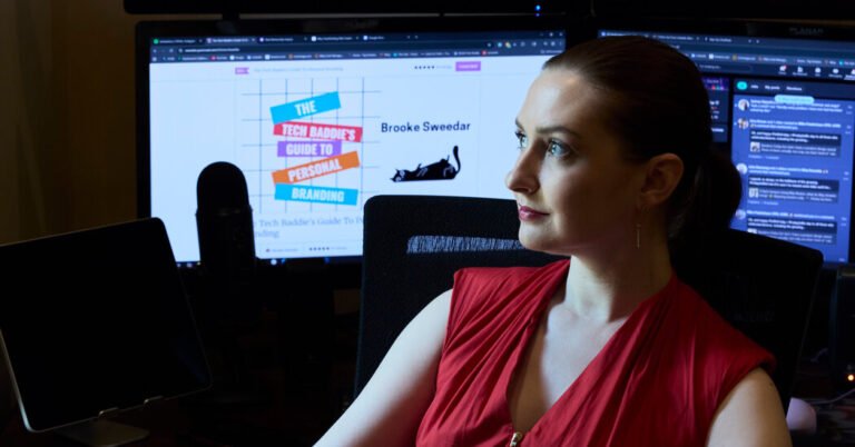 How LinkedIn Discovered Its Social Platform Era