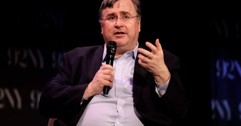 Reid Hoffman to leave Microsoft board