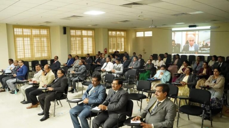 Mediation helps restore relationships, reduce court burden, High Court judges say