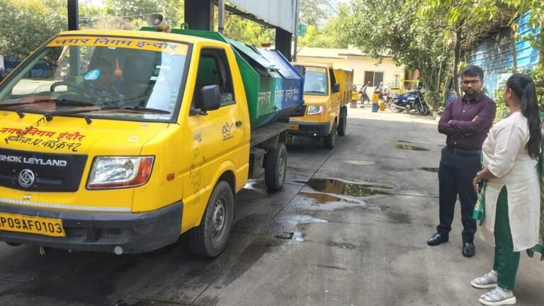 The GMC Commissioner begins a two-day visit to Indore to study the city’s governance and sanitation practices