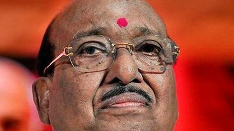 Vellapally terms IUML communal outfit in secular guise
