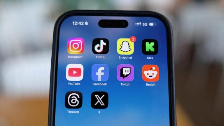 Social media and video platforms are surpassing traditional sources as the main sources of news: the message