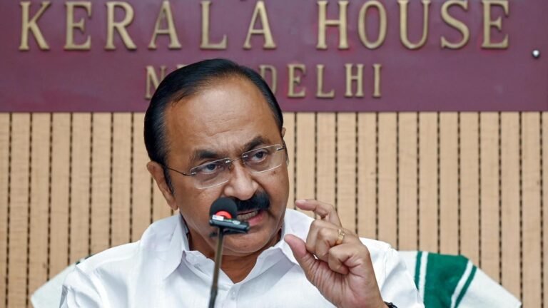 Kerala CM suggests inter-state collaboration with Karnataka, Tamil Nadu, Puducherry to fight drug smuggling