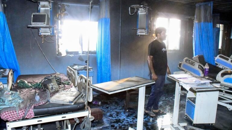 Three held in connection with private hospital fire in Muzaffarpur