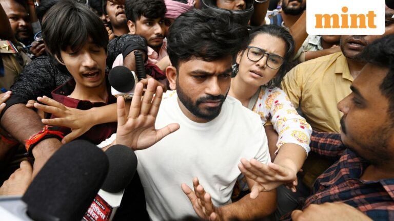 Cockroach Janta Party founder Abhijeet Dipke slapped during protest in Jaipur | Video | Today’s news