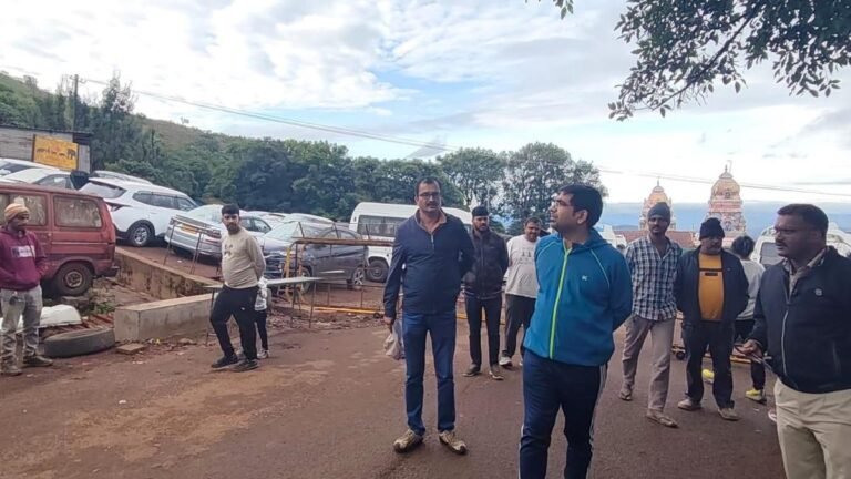 Chikkamagaluru DC visits hill stations, instructs officers to install CCTV