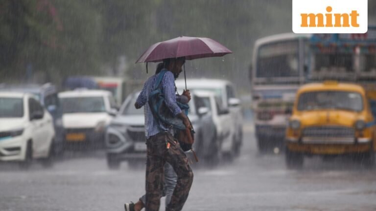 Monsoon arrives in Mumbai; IMD says light rain and heat waves will continue in some parts of Delhi | Today’s news
