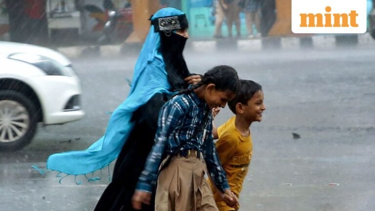 Monsoon tracker: Conditions favorable for advance of SW Monsoon, says IMD, predicts isolated thunderstorm in Delhi | Today’s news