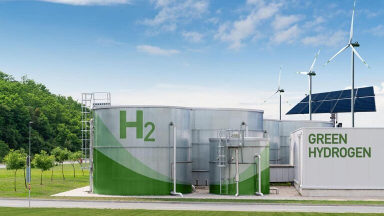 Green hydrogen: CeNS has revealed a new catalyst that transforms itself