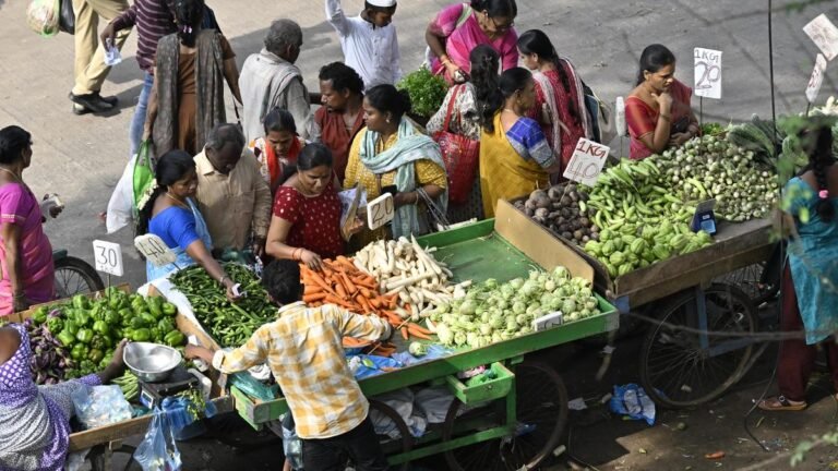 Declare 1,500 km of arterial and sub-arterial roads as no-sale zones: Krishna Byre Gowda