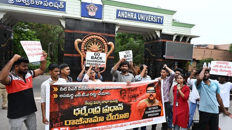 SFI activists protest union education minister’s visit over paper leak row