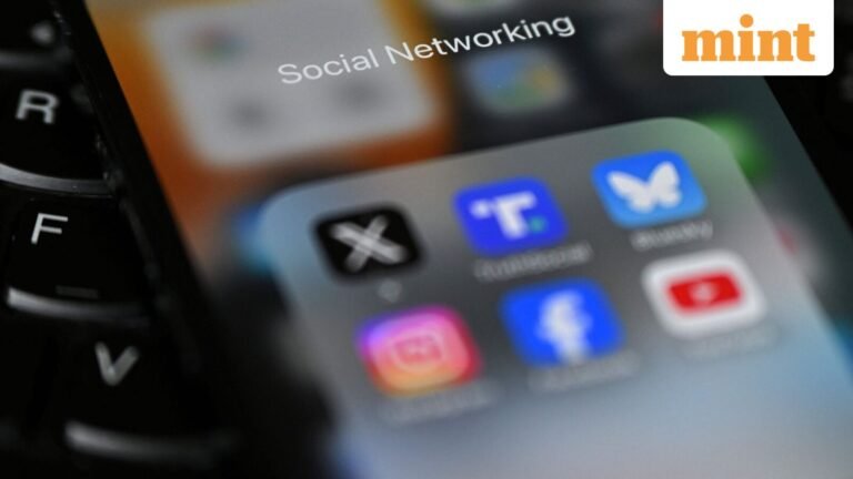 UK joins Australia and Canada in announcing social media ban for under-16s to ‘give kids back their childhood’ | Today’s news