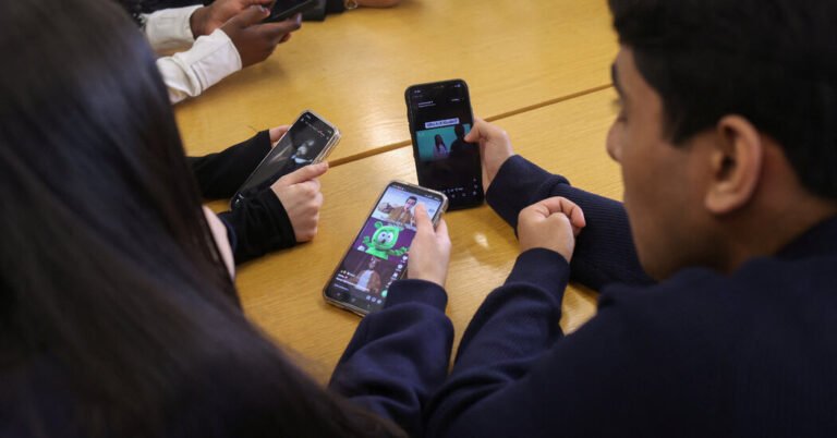 Britain announces ban on social media for children