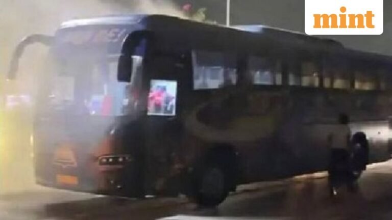 Big scare for Gujarat Titans: Team bus catches fire after short circuit, all players evacuated | Today’s news