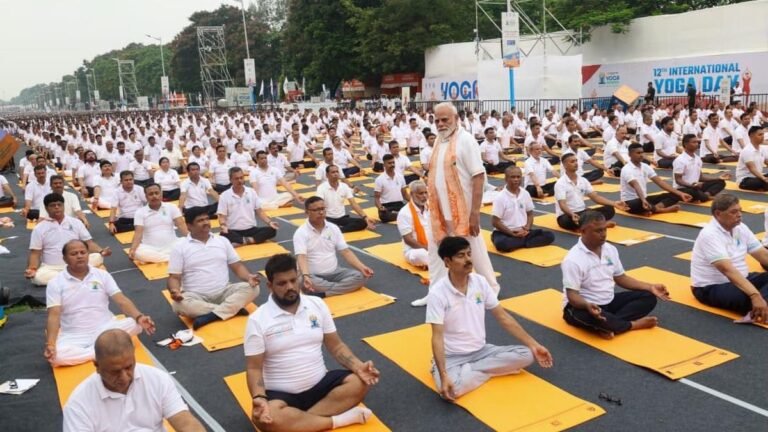 International Yoga Day 2026 Highlights: Leaders, Yoga Enthusiasts Take Part in Celebrations Across the Country