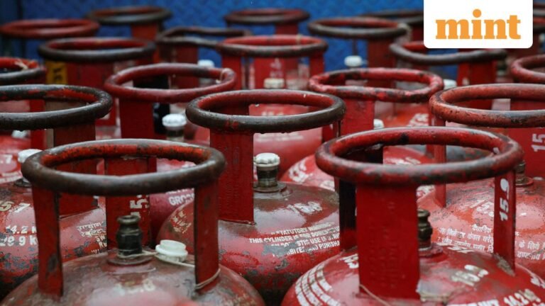 The price of a 19kg commercial LPG cylinder has increased by ₹42; now it costs ₹ 3,113.5 in Delhi | Today’s news