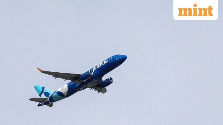 FAA opens probe into reported drone strike of JetBlue flight on approach to JFK; here is what the ATC pilot said | Today’s news